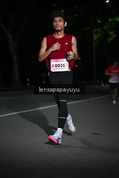 Runner Photo 1866172