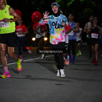 Runner Photo 1866208