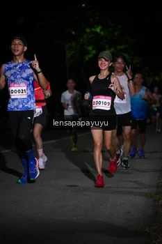 Runner Photo 1866213