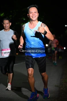 Runner Photo 1866230