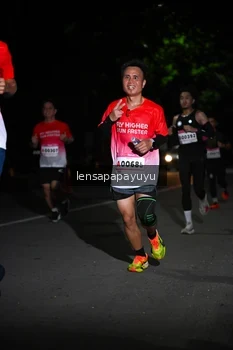 Runner Photo 1866269