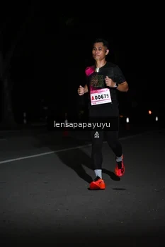Runner Photo 1866274