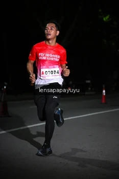 Runner Photo 1866351