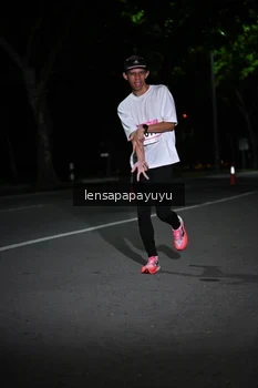 Runner Photo 1866357