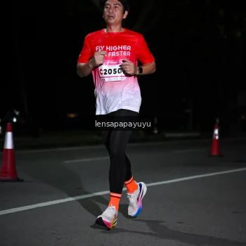 Runner Photo 1866445