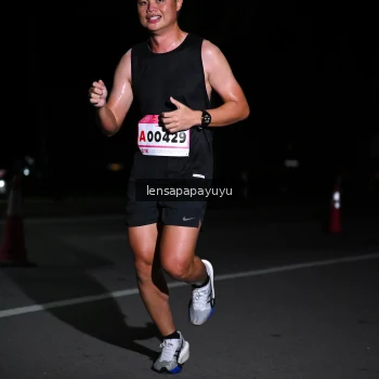 Runner Photo 1866492