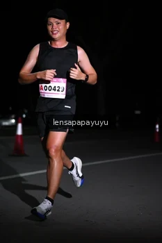Runner Photo 1866494