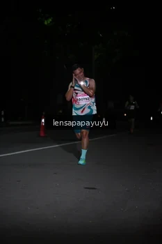 Runner Photo 1866512
