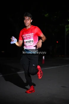 Runner Photo 1866554