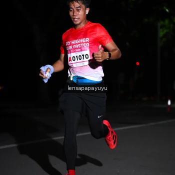Runner Photo 1866557