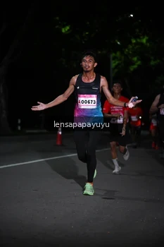 Runner Photo 1866580