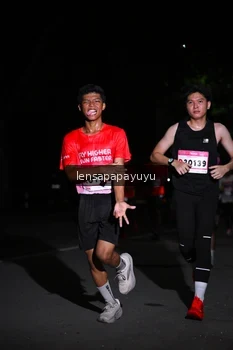 Runner Photo 1866600