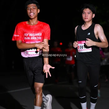 Runner Photo 1866602