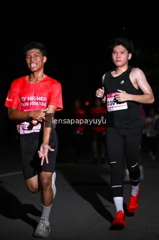 Runner Photo 1866605