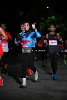 Runner Photo 1866626