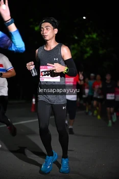 Runner Photo 1866631