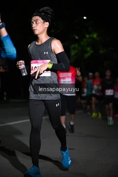 Runner Photo 1866635