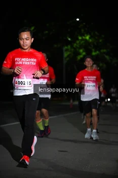 Runner Photo 1866667