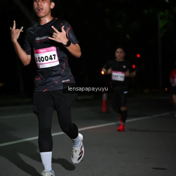 Runner Photo 1866688