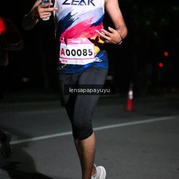 Runner Photo 1866705