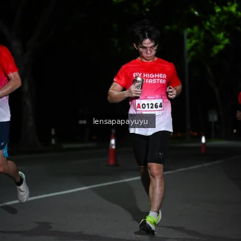 Runner Photo 1866732