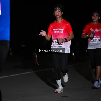 Runner Photo 1866761