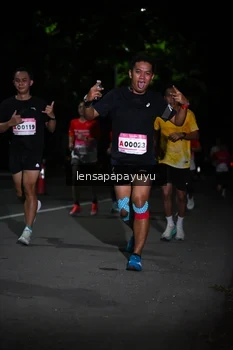 Runner Photo 1866808
