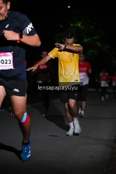 Runner Photo 1866814
