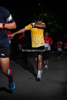 Runner Photo 1866816