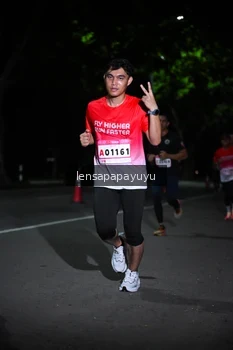 Runner Photo 1866828