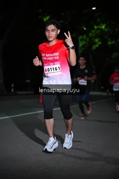 Runner Photo 1866830