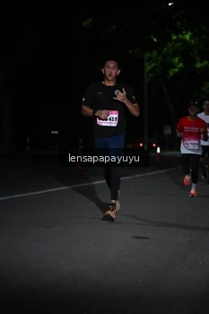 Runner Photo 1866839