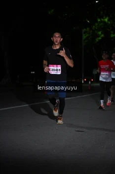 Runner Photo 1866846