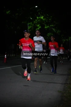 Runner Photo 1866858