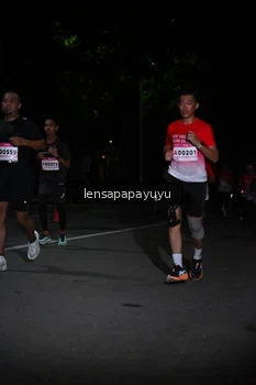 Runner Photo 1866887