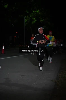 Runner Photo 1866899
