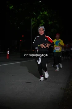 Runner Photo 1866905
