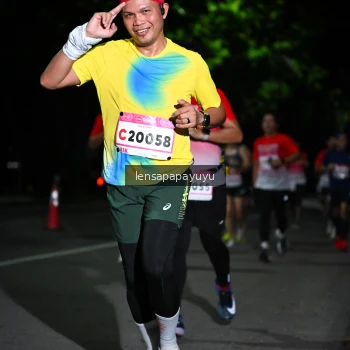 Runner Photo 1866918
