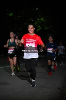 Runner Photo 1866923