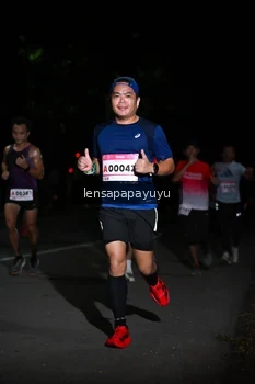 Runner Photo 1866931