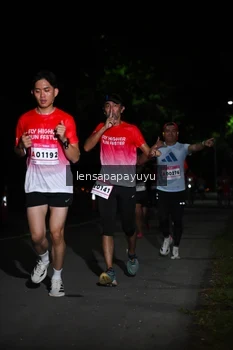 Runner Photo 1866939