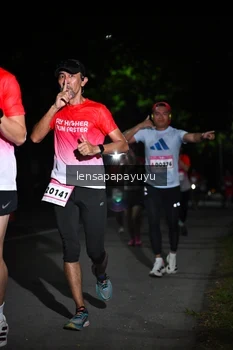 Runner Photo 1866952