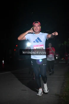 Runner Photo 1866961