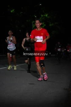 Runner Photo 1867002