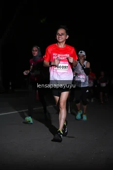 Runner Photo 1867034