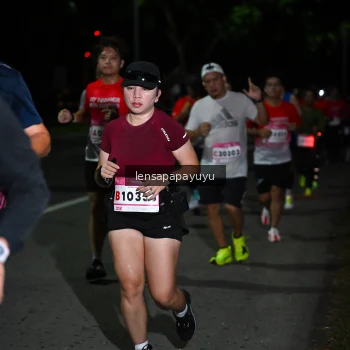 Runner Photo 1867063