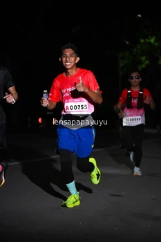 Runner Photo 1867064