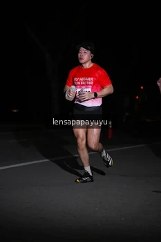 Runner Photo 1867086
