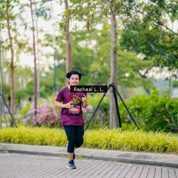 Runner Photo 1867136
