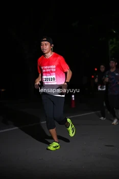 Runner Photo 1867194